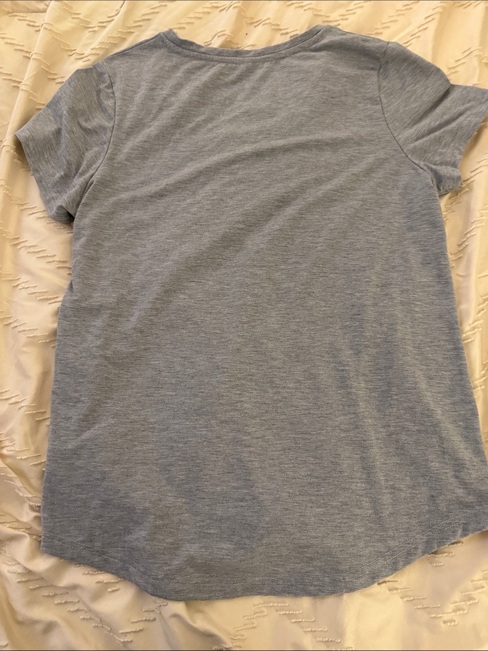 Cricut Heather Light Gray V-Neck Short Sleeve Tee - Picture 4 of 4